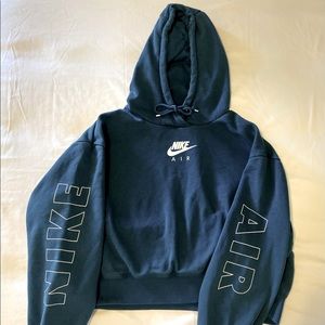 Youth Large, navy blue Nike cropped hoodie.